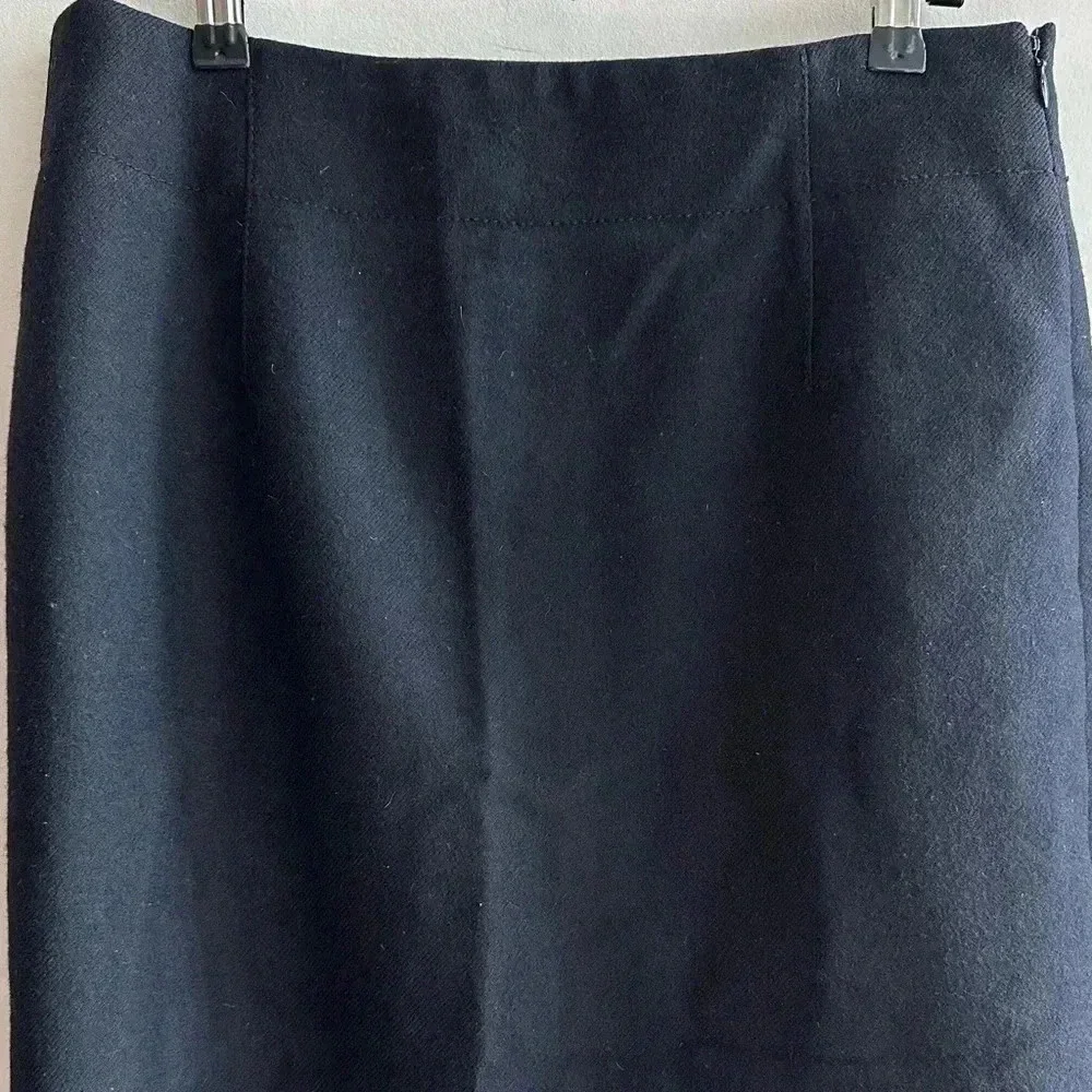 J. Crew Black Wool Skirt, Black Pencil Skirt, Solid Knee-Length Skirt, Size 4
